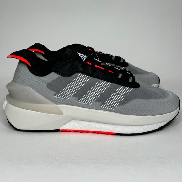adidas Avryn Men's Trainer Sneaker (HP5969)  Core Black / Solar Red NEW - Picture 2 of 9